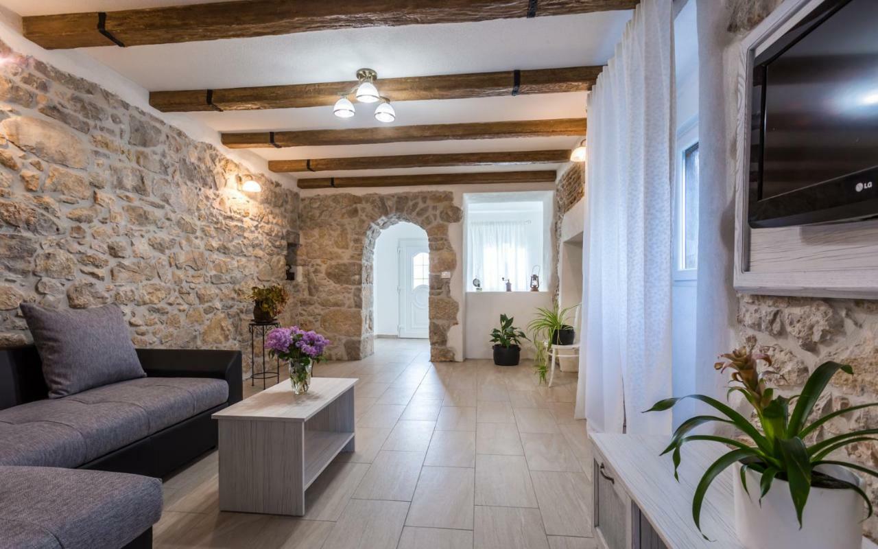Villa Mulberry Milohnici Zewnętrze zdjęcie