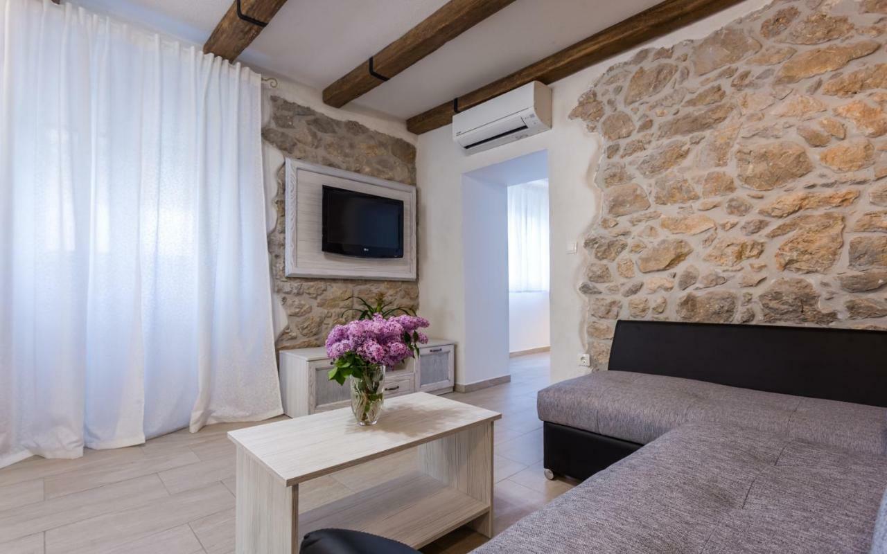 Villa Mulberry Milohnici Zewnętrze zdjęcie